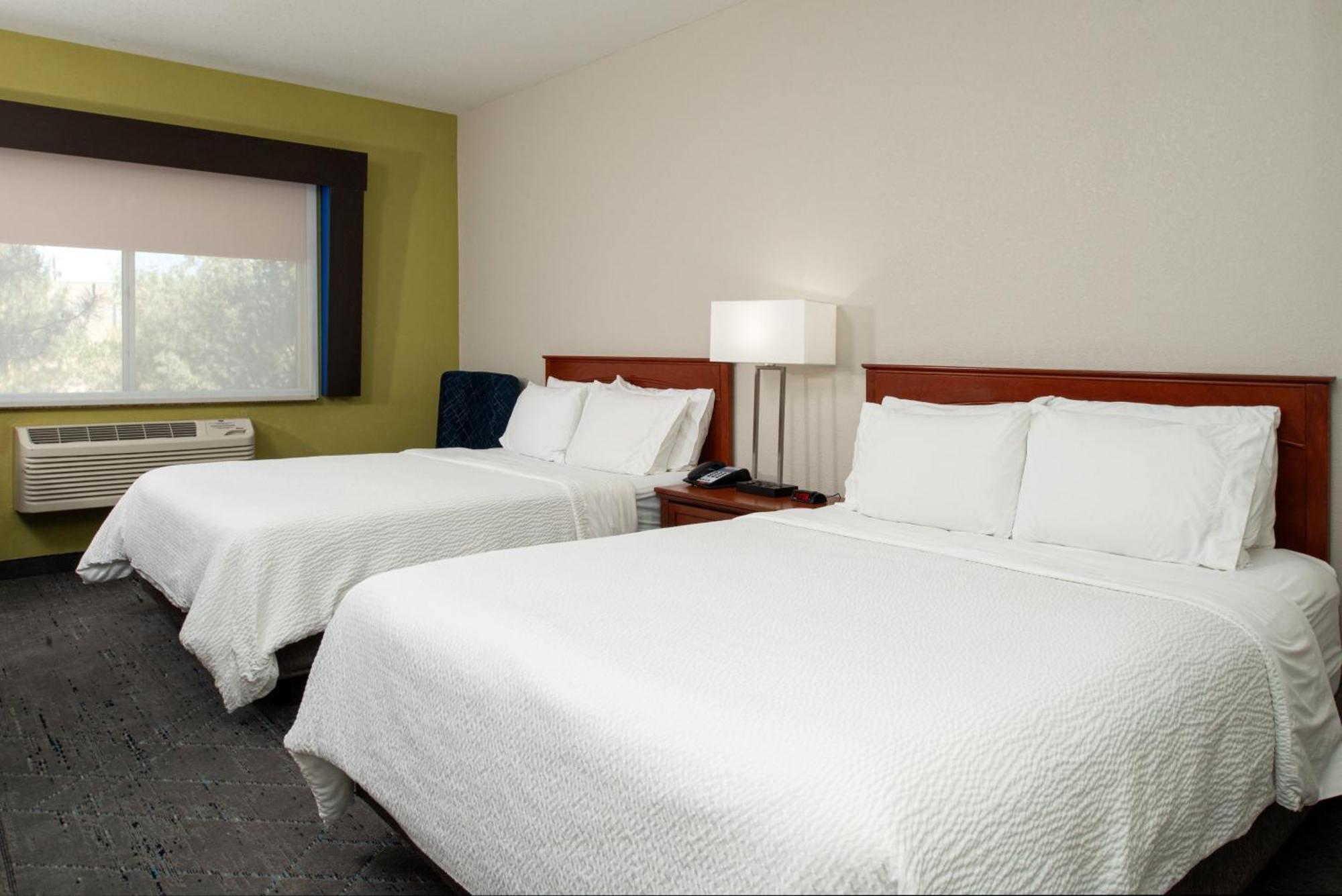 Holiday Inn Express Hotel & Suites Farmington By Ihg Luaran gambar