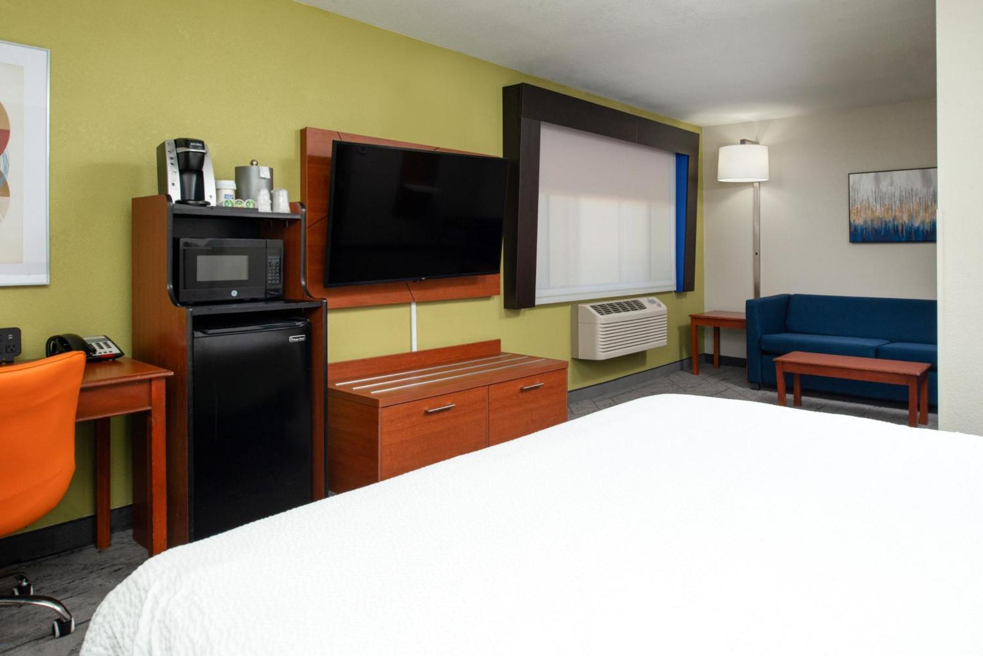 Holiday Inn Express Hotel & Suites Farmington By Ihg Luaran gambar