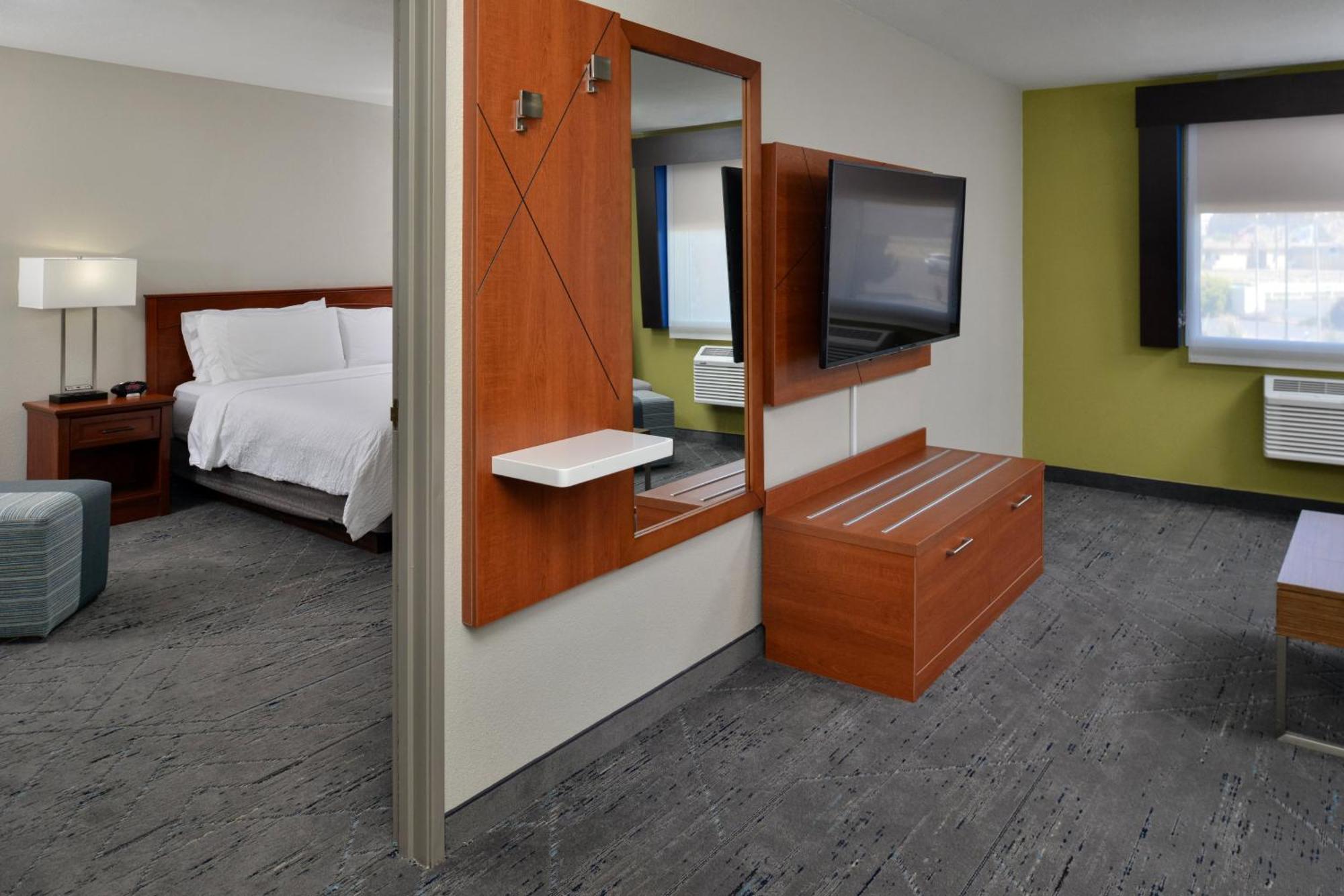 Holiday Inn Express Hotel & Suites Farmington By Ihg Luaran gambar