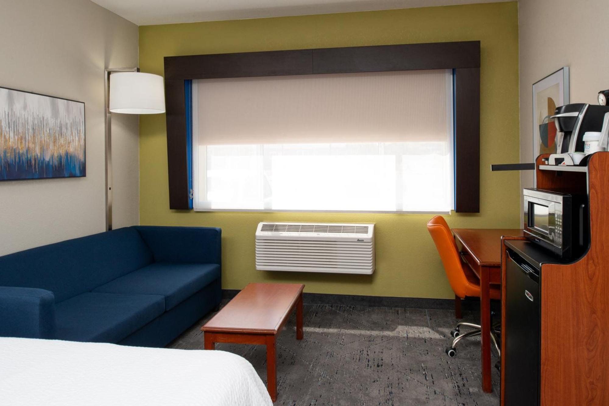 Holiday Inn Express Hotel & Suites Farmington By Ihg Luaran gambar