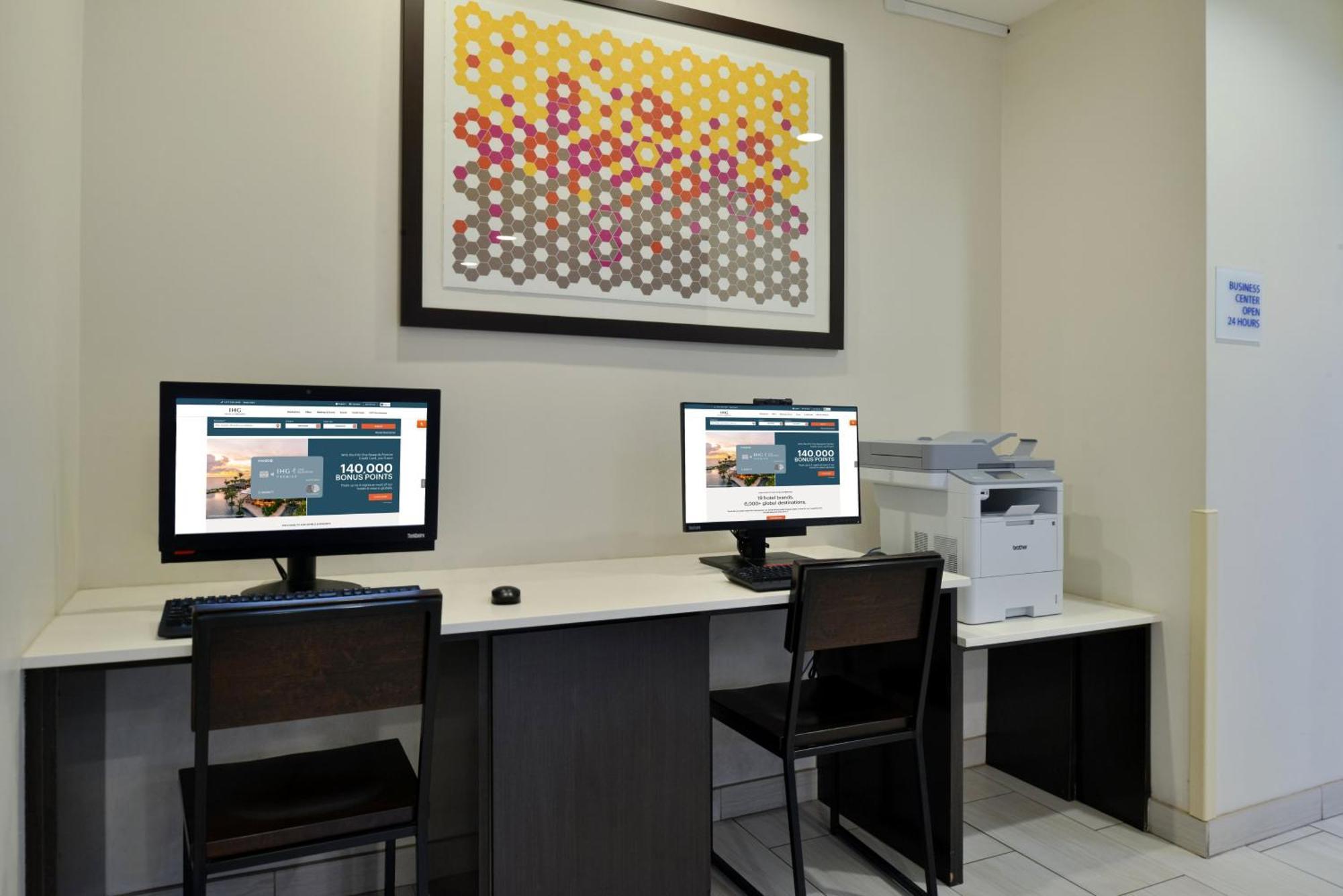 Holiday Inn Express Hotel & Suites Farmington By Ihg Luaran gambar