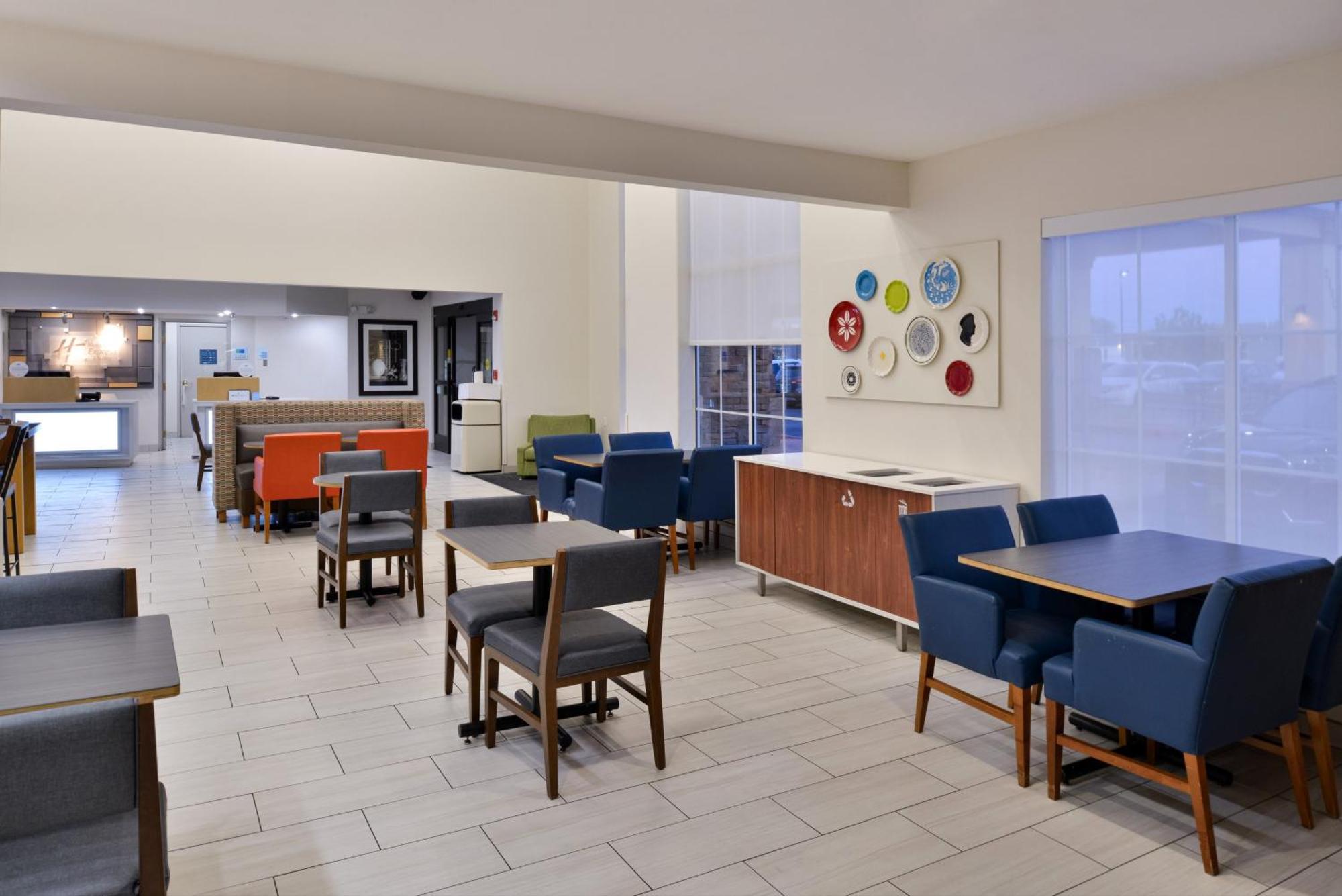 Holiday Inn Express Hotel & Suites Farmington By Ihg Luaran gambar