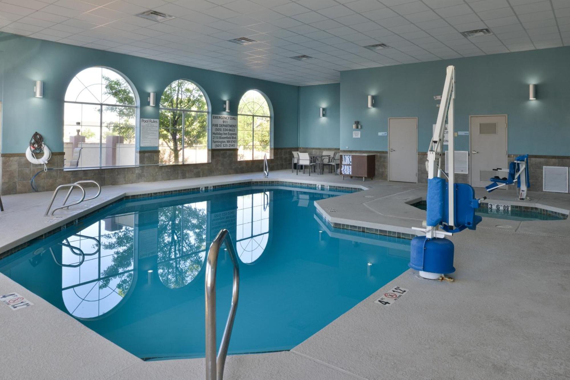 Holiday Inn Express Hotel & Suites Farmington By Ihg Luaran gambar