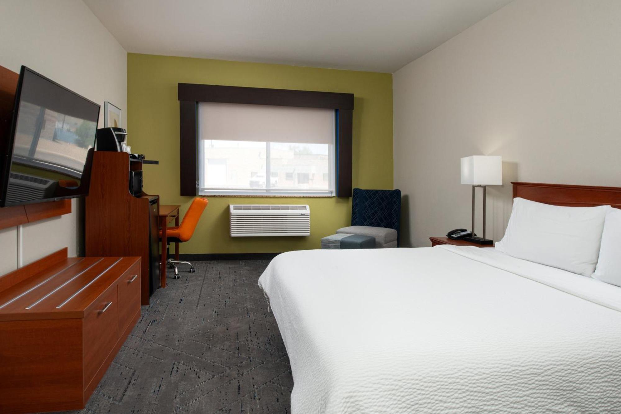 Holiday Inn Express Hotel & Suites Farmington By Ihg Luaran gambar