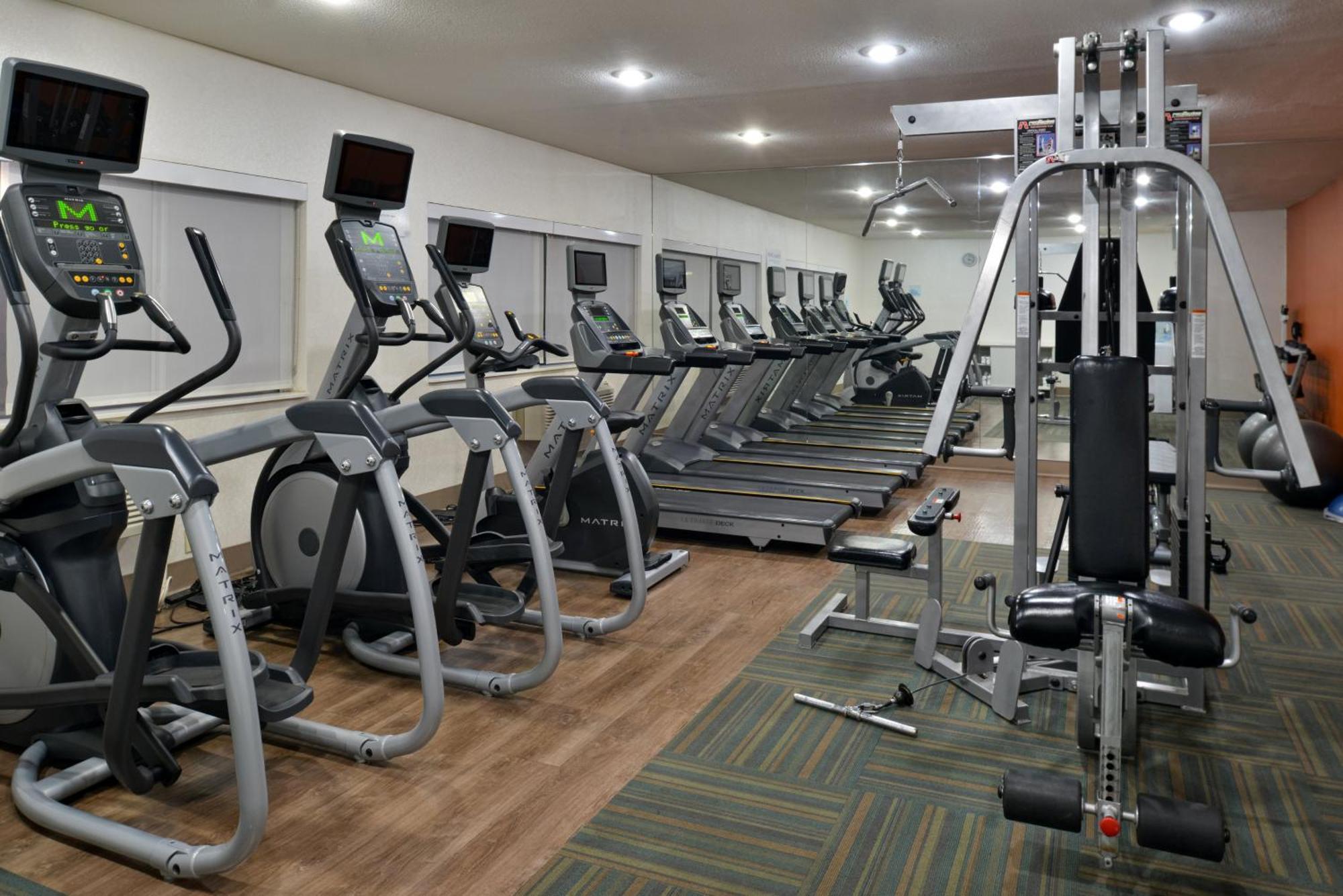 Holiday Inn Express Hotel & Suites Farmington By Ihg Luaran gambar