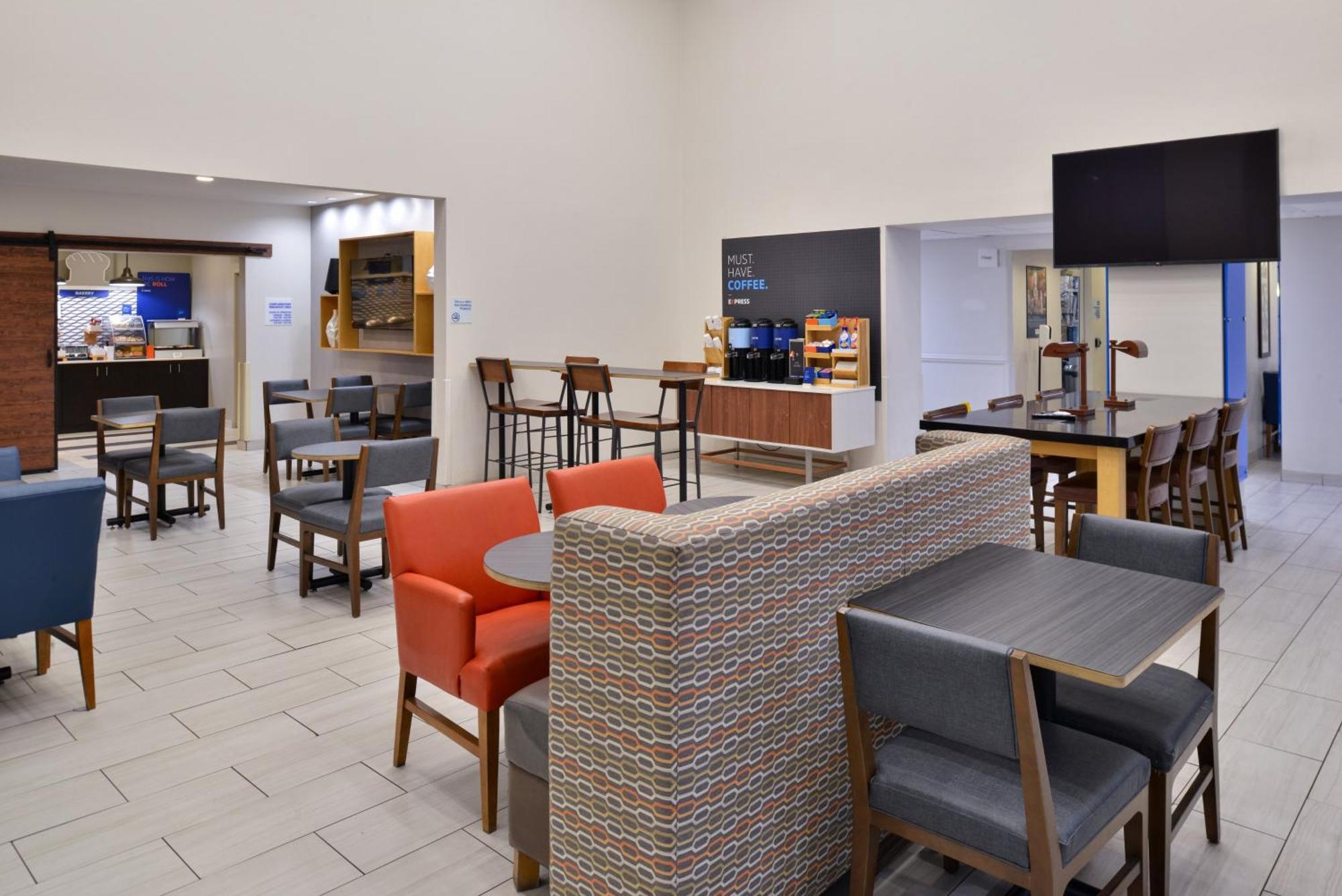 Holiday Inn Express Hotel & Suites Farmington By Ihg Luaran gambar